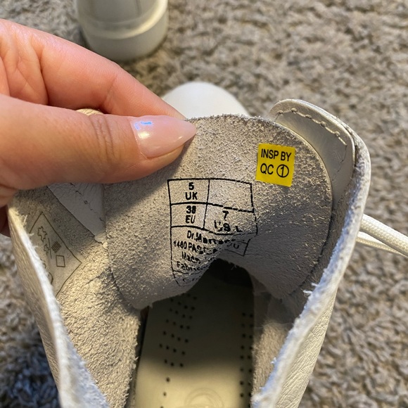 White on white doc martens - Picture 3 of 4